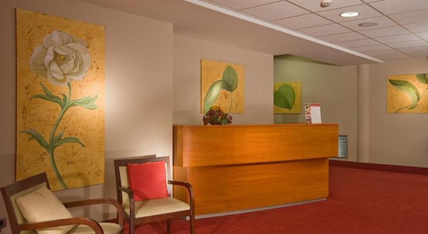 Mercure Leonardo Da Vinci Rome Airport Hotel 4*