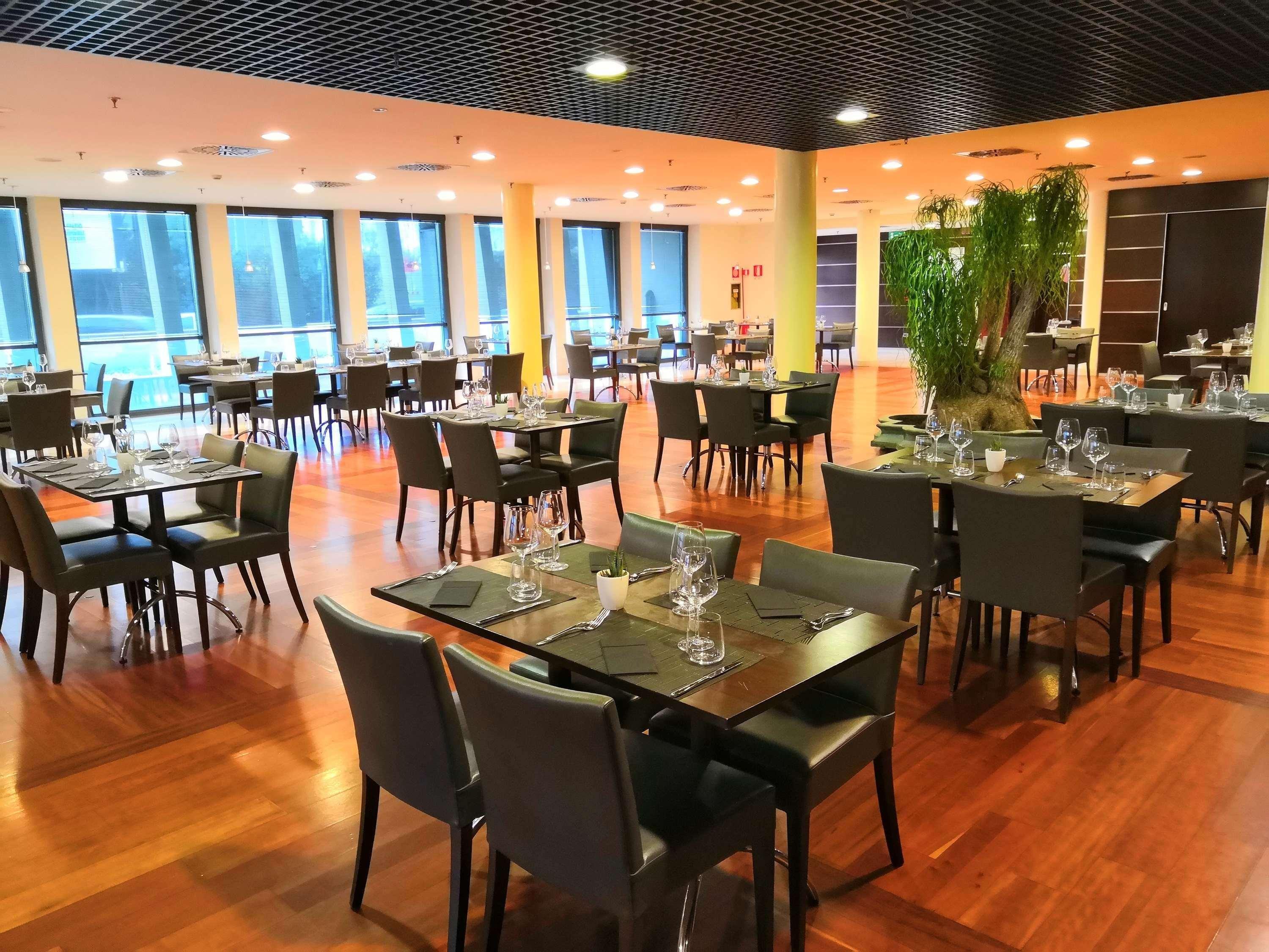 Mercure Leonardo Da Vinci Rome Airport Hotel