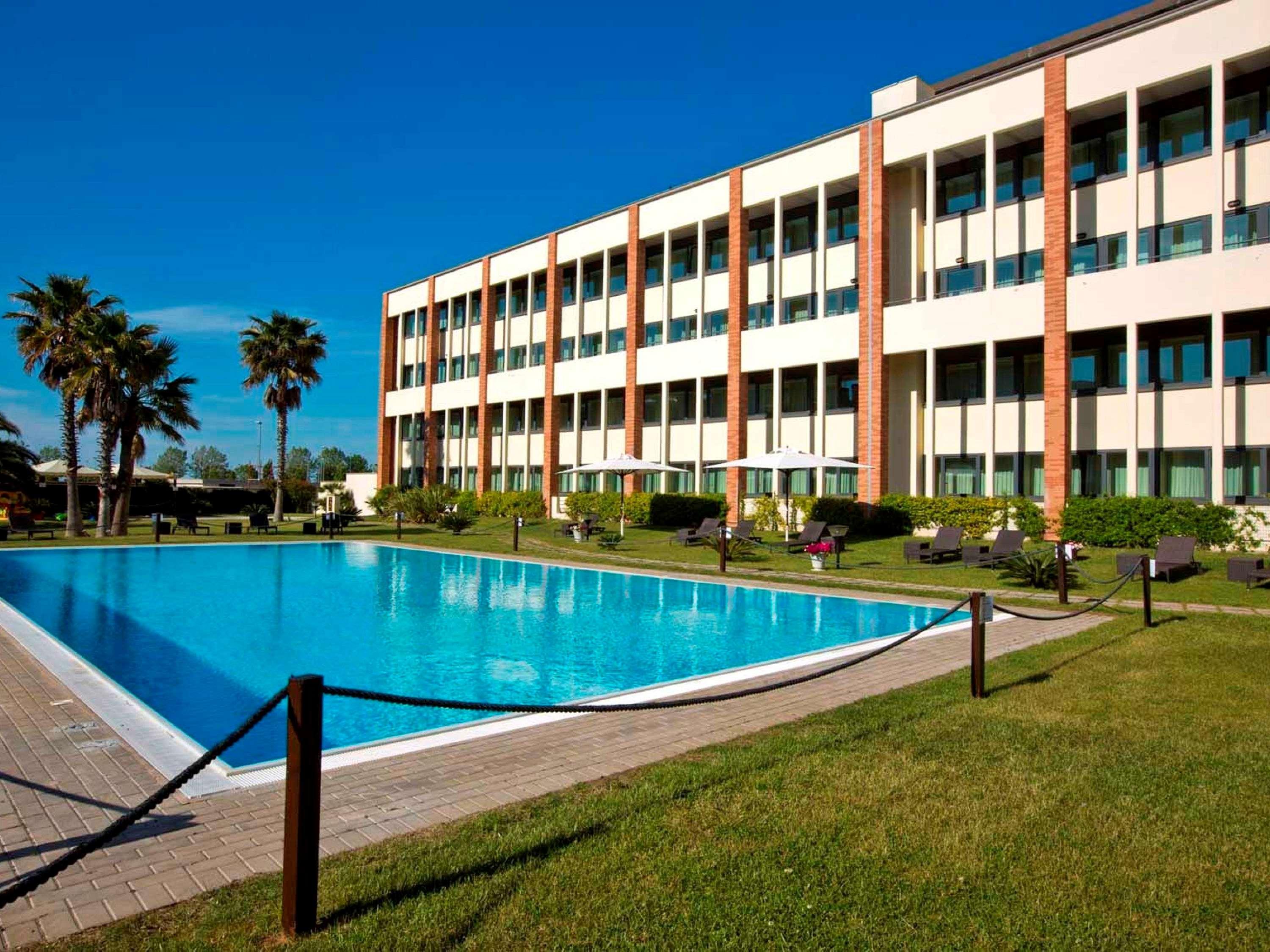 Hotel Mercure Leonardo Da Vinci Rome Airport Fiumicino