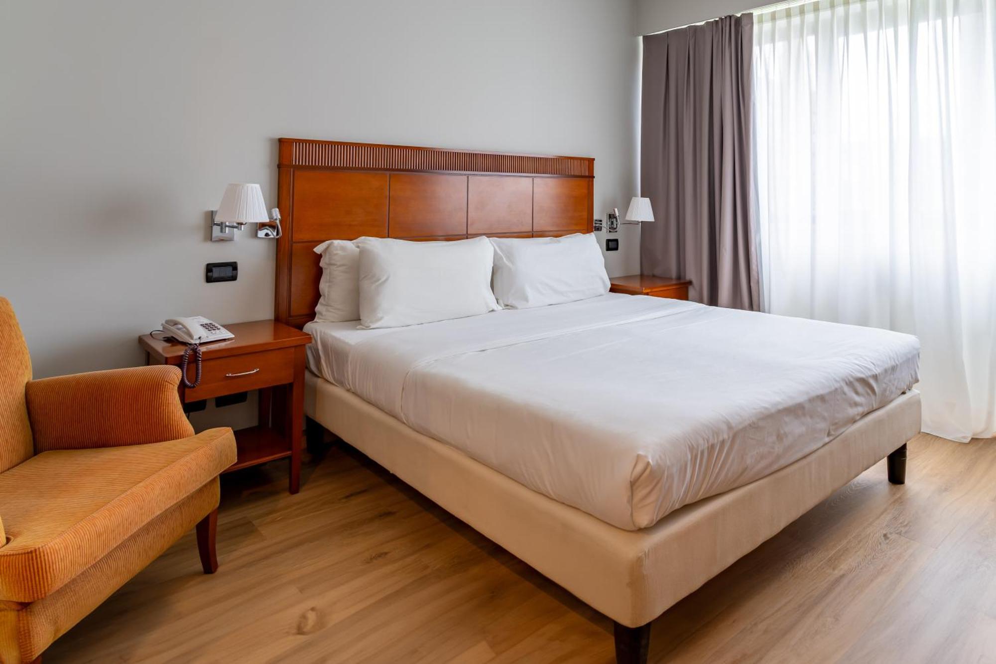 Mercure Leonardo Da Vinci Rome Airport Hotel Fiumicino