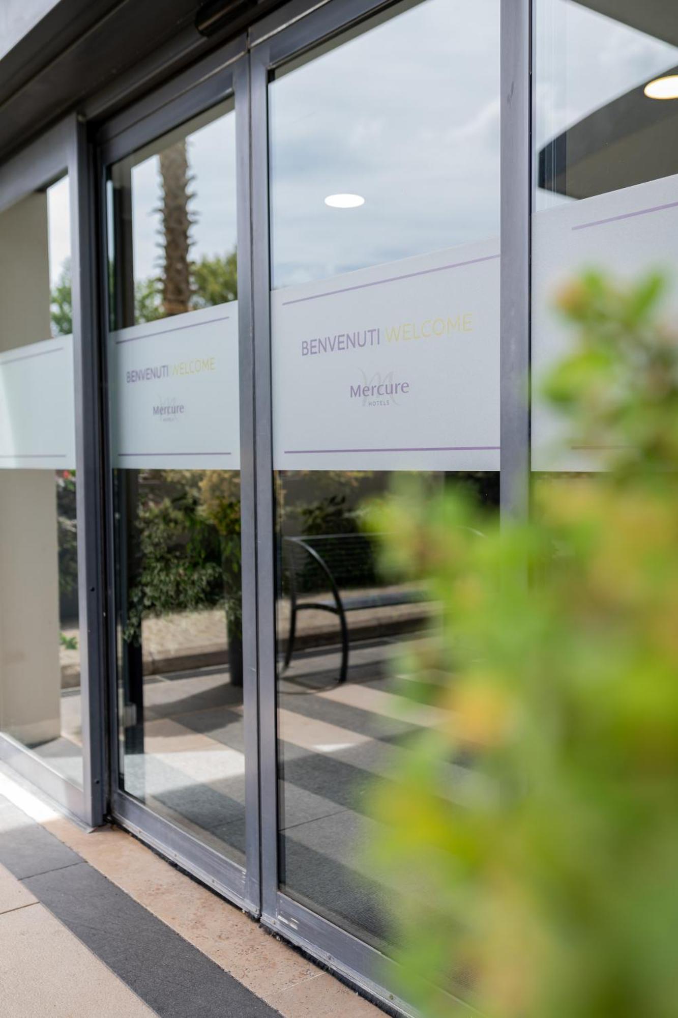 Mercure Leonardo Da Vinci Rome Airport Hotel